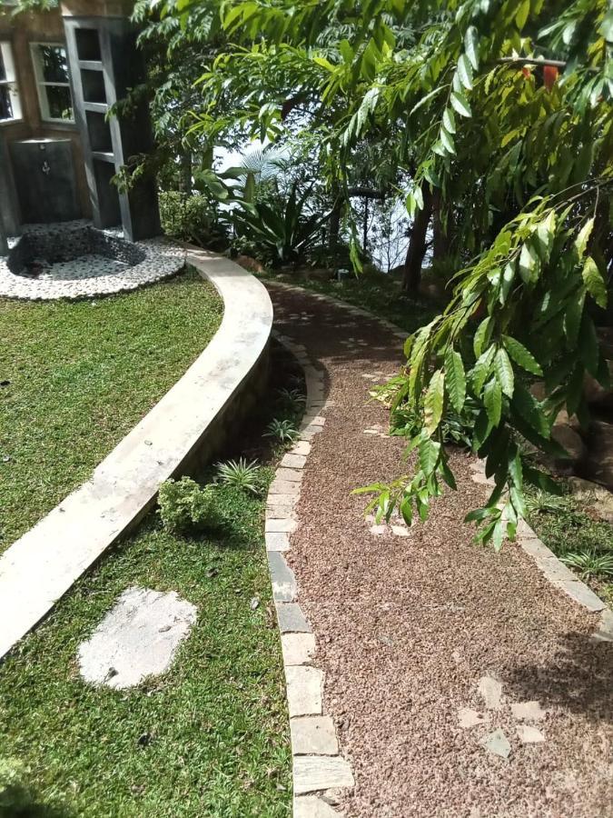 Villa Birdlake Hikkaduwa Ngoại thất bức ảnh