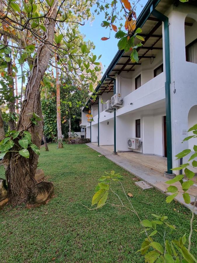 Villa Birdlake Hikkaduwa Ngoại thất bức ảnh