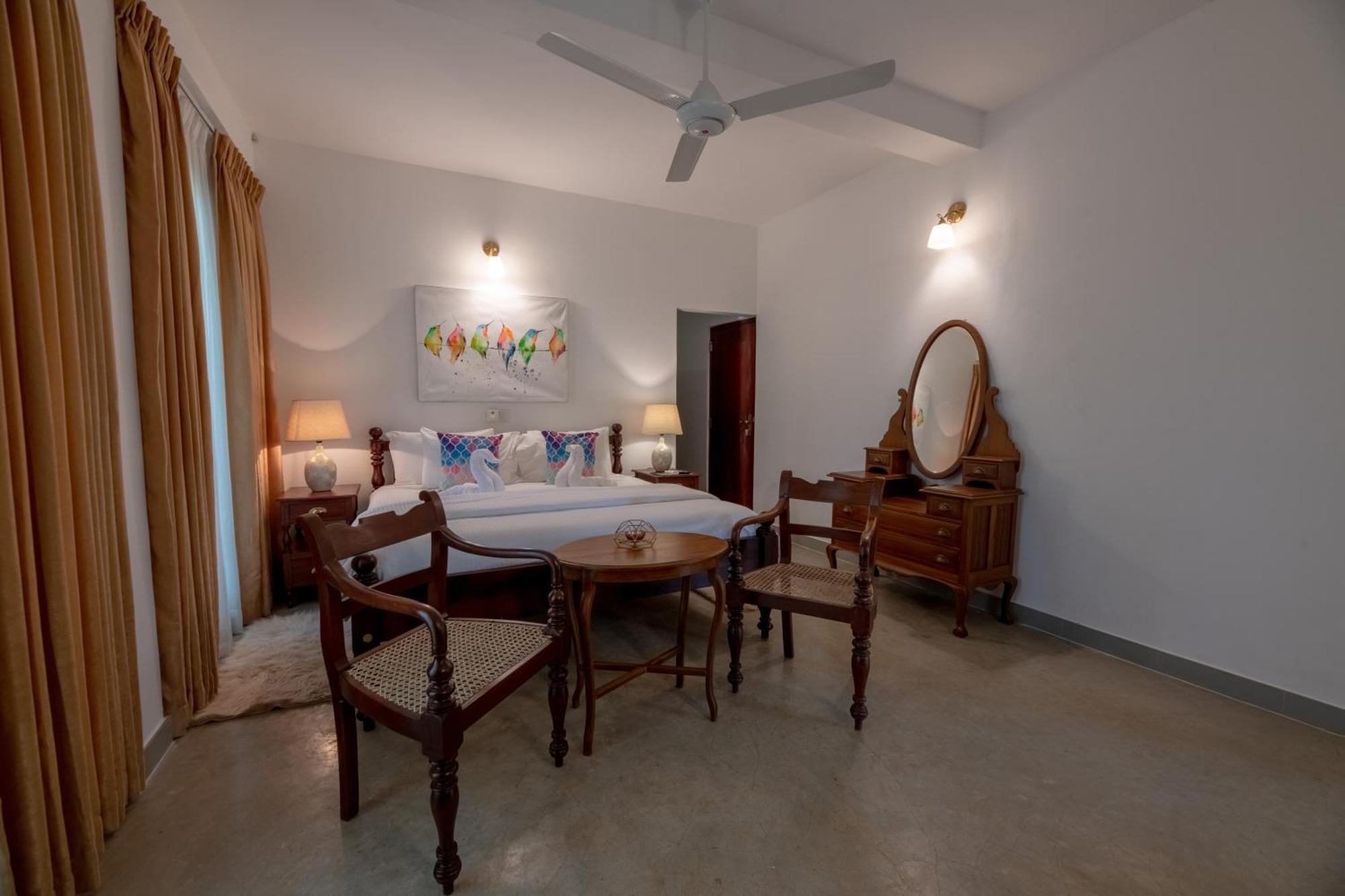Villa Birdlake Hikkaduwa Phòng bức ảnh