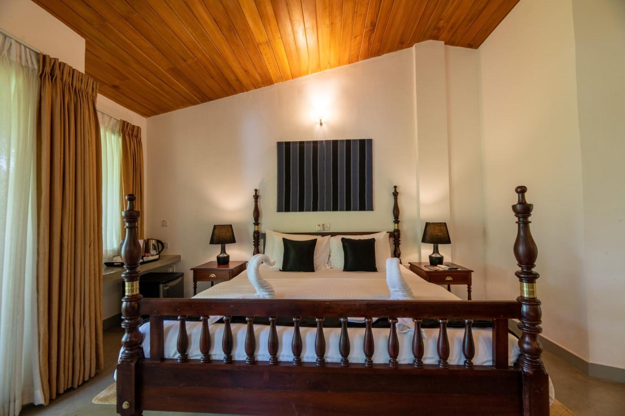 Villa Birdlake Hikkaduwa Phòng bức ảnh